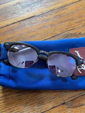 Ray-Ban junior Clubmaster Black Frame Sunglasses with Purple mirror Lenses